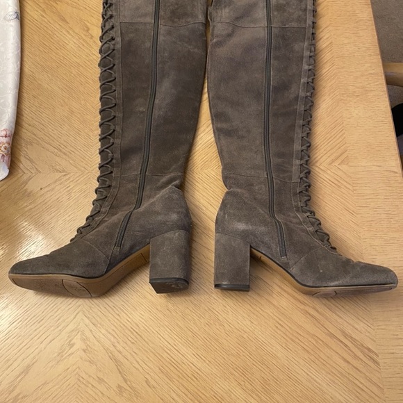 Franco sarto grey suede boots preowned - Picture 2 of 6